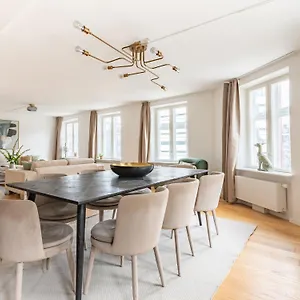 Sanders Regent - Chic Three-bedroom Near Square Lejlighed København