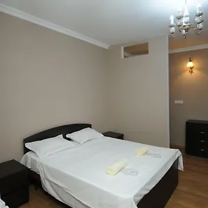 https://shakos-apartments.alltbilisihotels.com